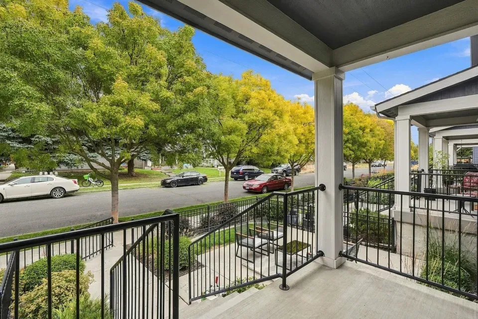 2 Bed 2 Bath Established Contemporary Home in Spokane, WA - 2