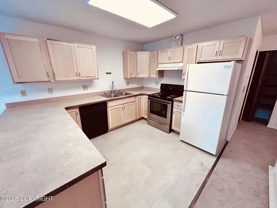 2 Bed 2 Bath Established Mid-Century Residence in Anchorage, AK - 2