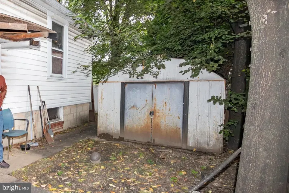 2 Bed 2 Bath Established Mid-Century Residence in Baltimore, MD - 5