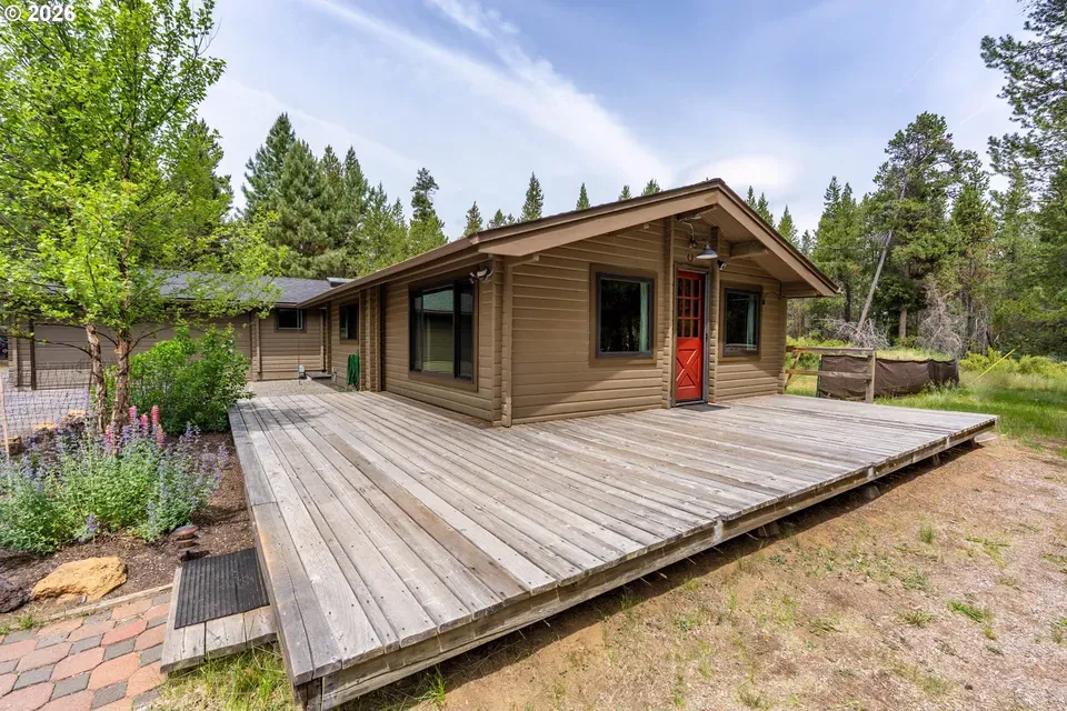 2 Bed 2 Bath Established Mid-Century Residence in Bend, OR - 5