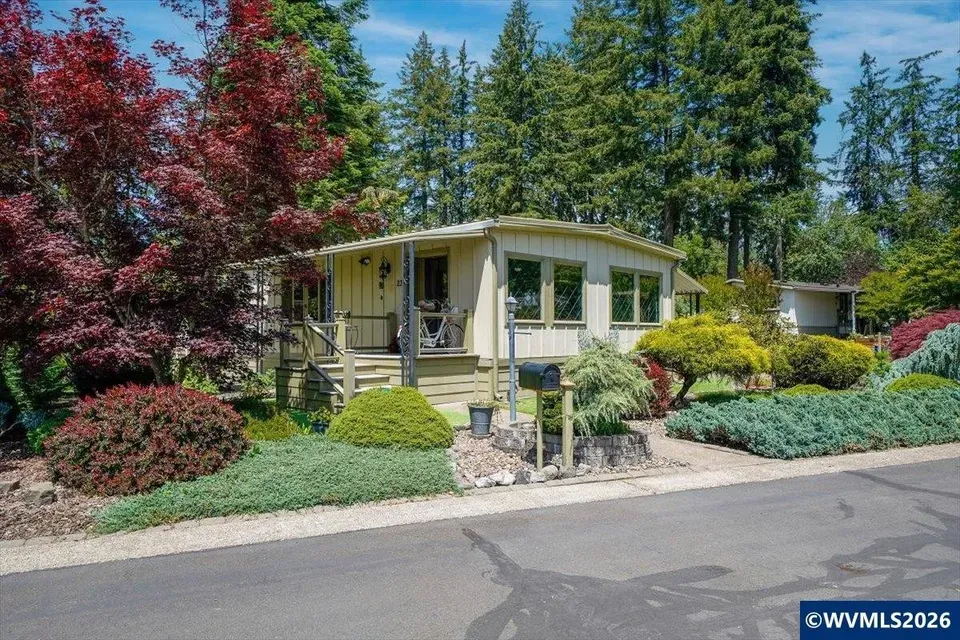 2 Bed 2 Bath Established Mid-Century Residence in Corvallis, OR - 1
