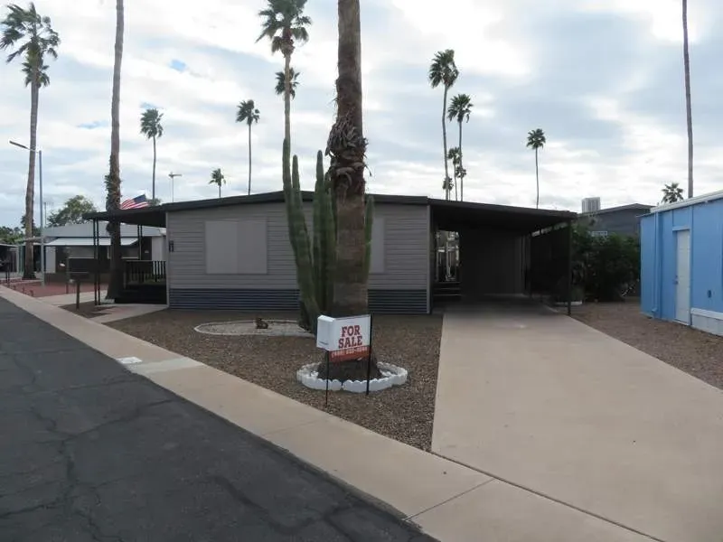 2 Bed 2 Bath Established Mid-Century Residence in Mesa, AZ