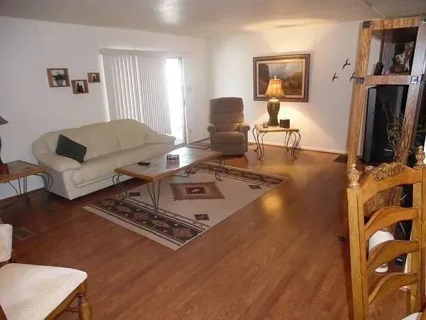 2 Bed 2 Bath Established Mid-Century Residence in Mesa, AZ - 3
