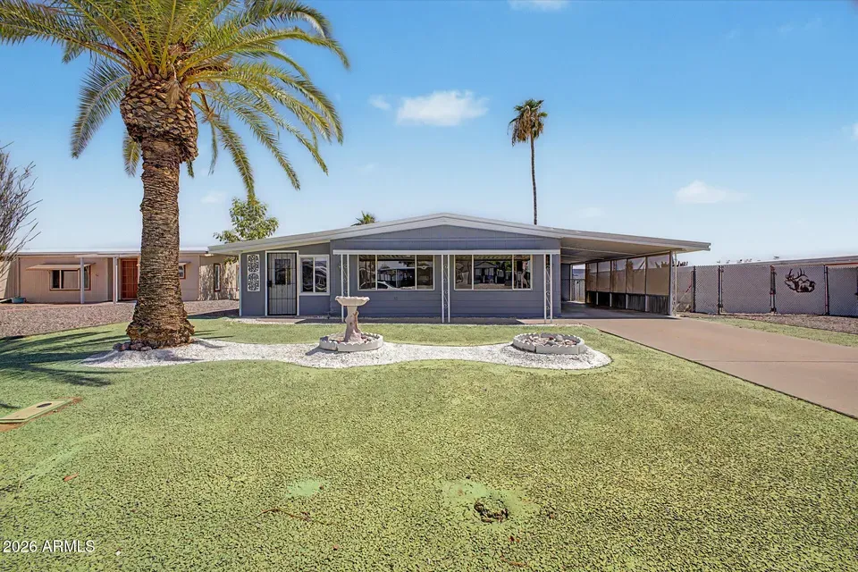 2 Bed 2 Bath Established Mid-Century Residence in Mesa, AZ - 2