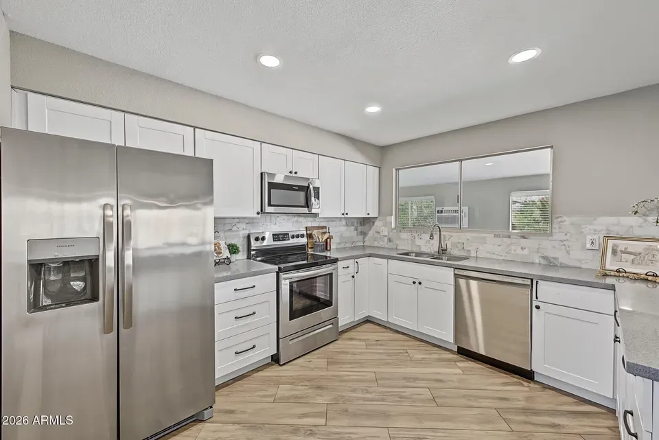 2 Bed 2 Bath Established Mid-Century Residence in Mesa, AZ - 4