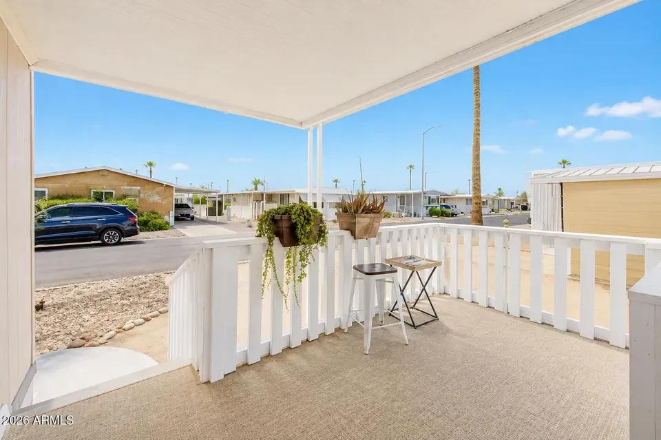 2 Bed 2 Bath Established Mid-Century Residence in Phoenix, AZ - 4