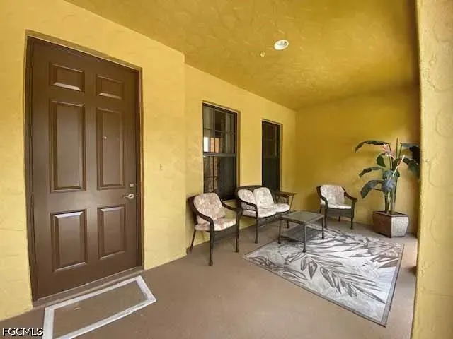 2 Bed 2 Bath Established Multi-Level Townhouse in Fort Myers, FL - 3