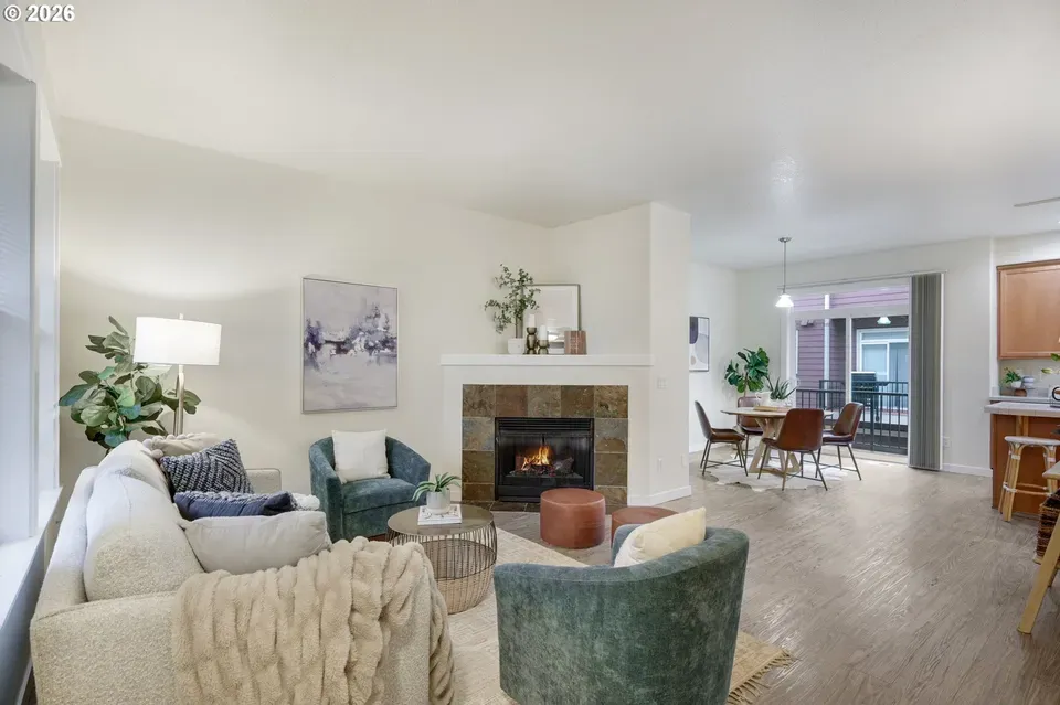 2 Bed 2 Bath Established Multi-Level Townhouse in Hillsboro, OR - 5
