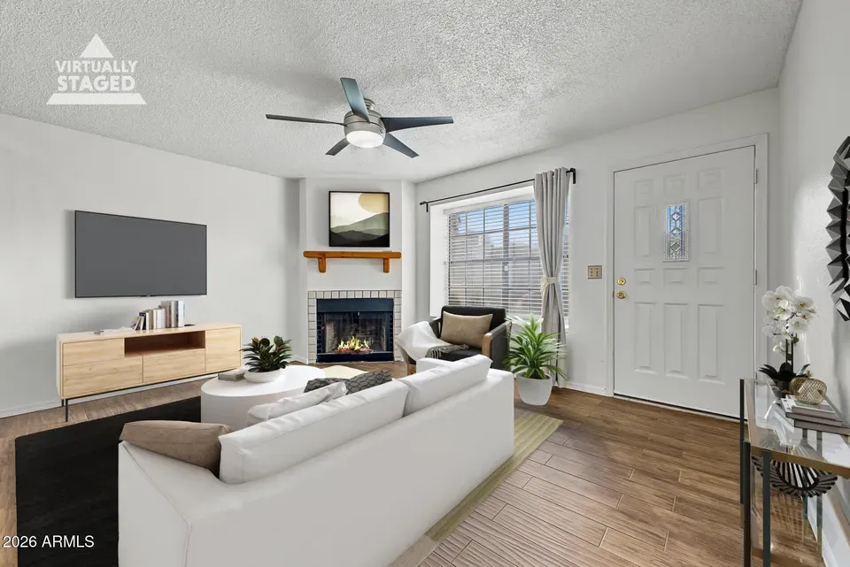 2 Bed 2 Bath Established Multi-Level Townhouse in Mesa, AZ - 1