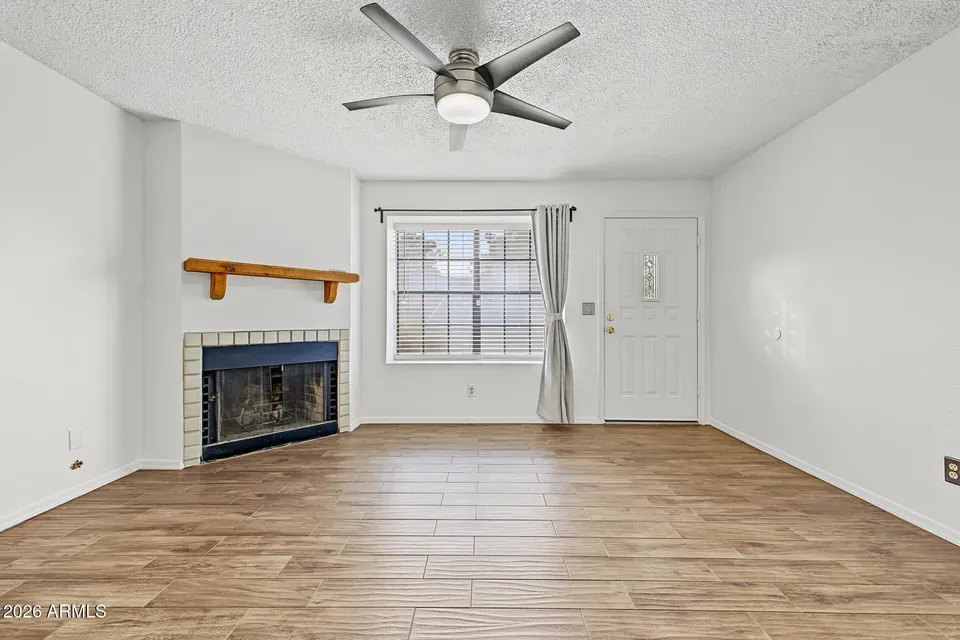 2 Bed 2 Bath Established Multi-Level Townhouse in Mesa, AZ - 4