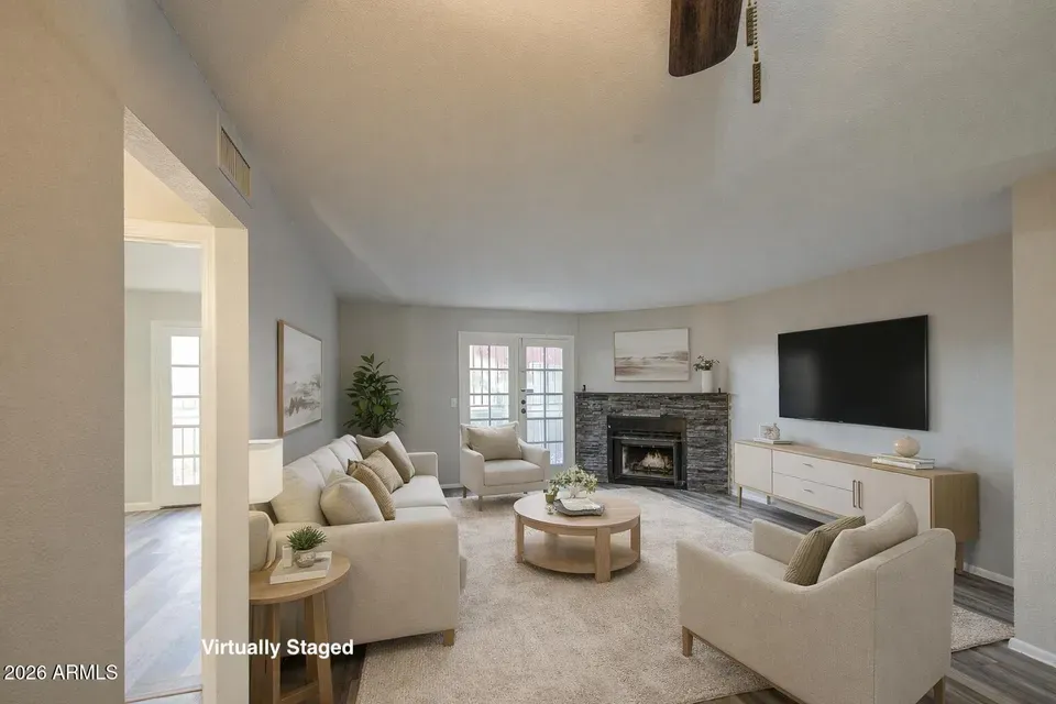 2 Bed 2 Bath Established Multi-Level Townhouse in Phoenix, AZ - 1