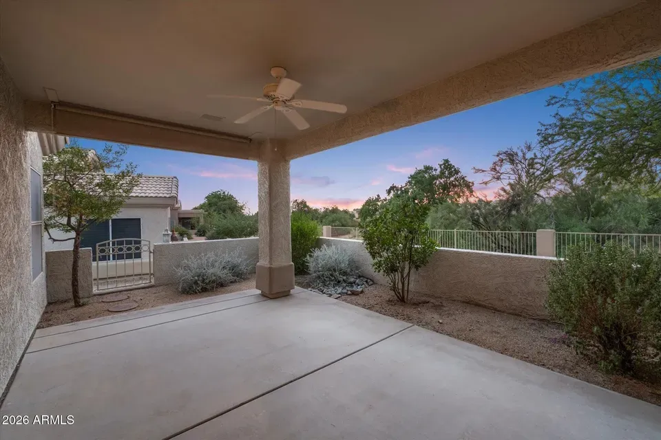 2 Bed 2 Bath Established Multi-Level Townhouse in Phoenix, AZ - 2