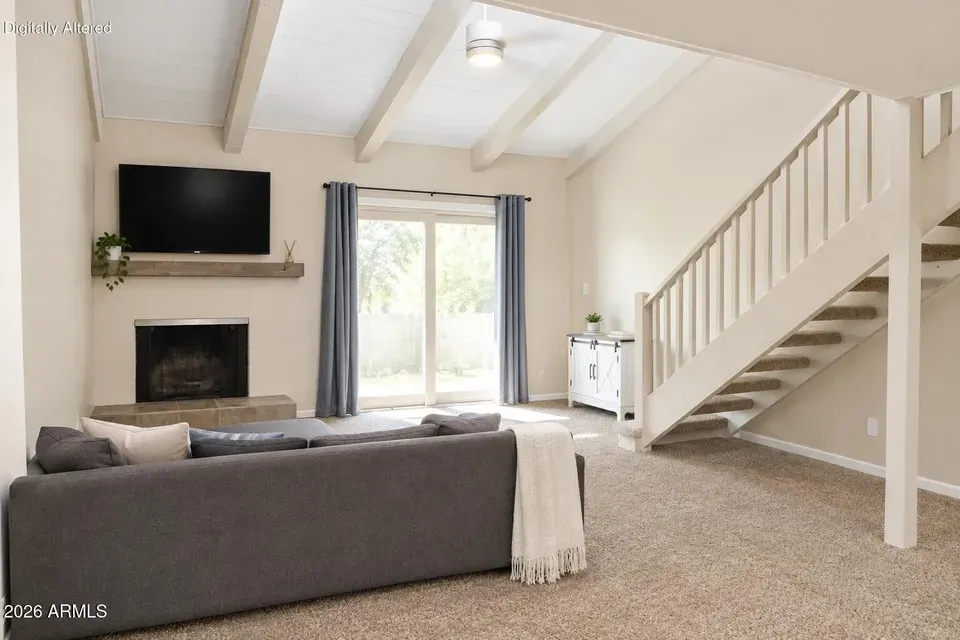 2 Bed 2 Bath Established Multi-Level Townhouse in Phoenix, AZ - 5