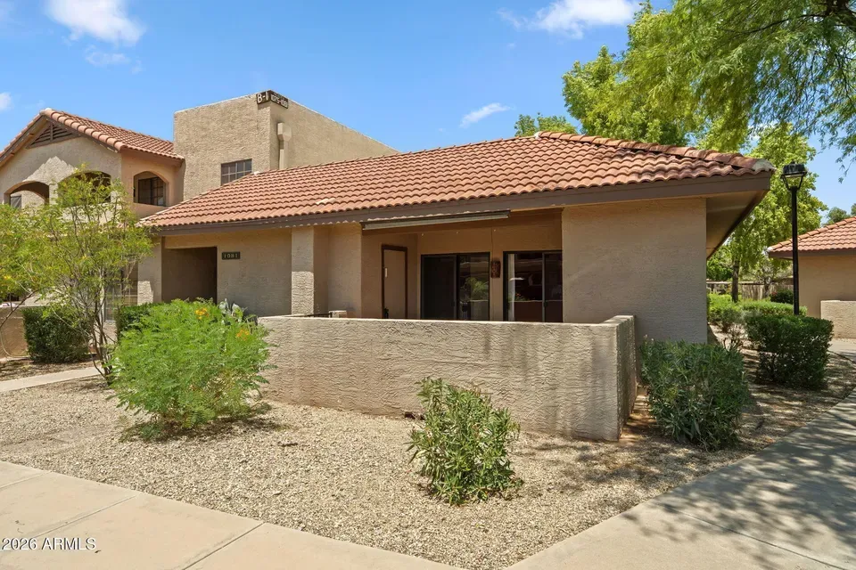 2 Bed 2 Bath Established Multi-Level Townhouse in Scottsdale, AZ - 2