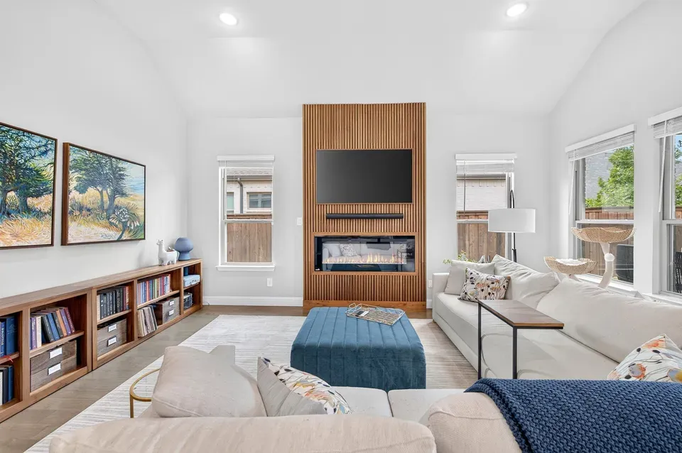 2 Bed 2 Bath Modern Contemporary Residence in Allen, TX - 5