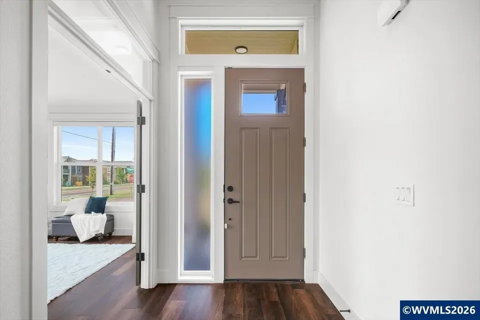 2 Bed 2 Bath Modern Contemporary Residence in Corvallis, OR - 3