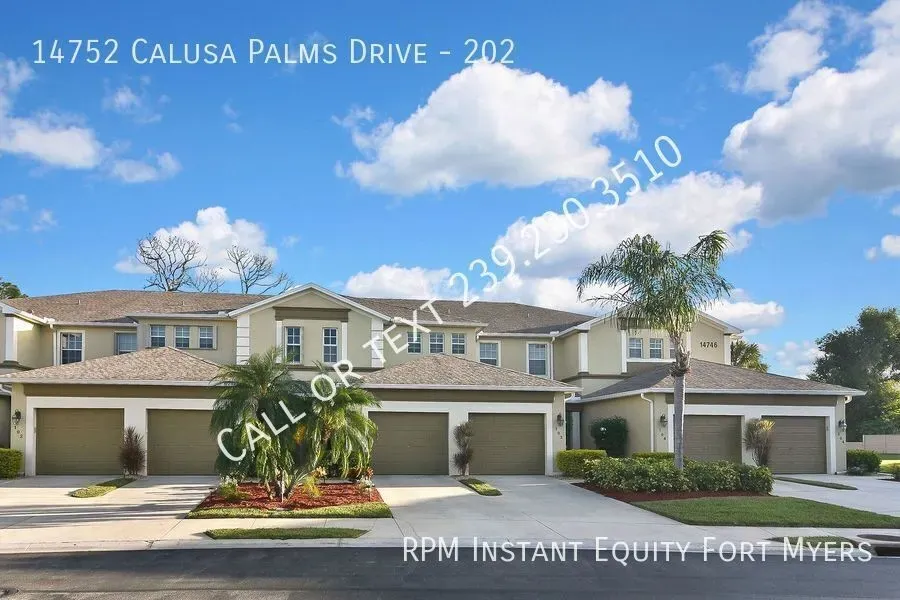 2 Bed 2 Bath Modern Contemporary Residence in Fort Myers, FL