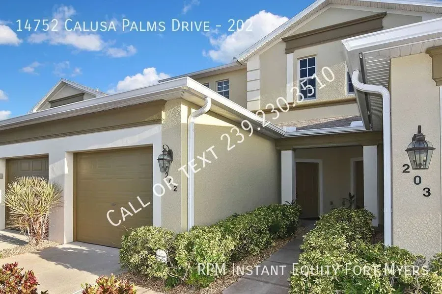 2 Bed 2 Bath Modern Contemporary Residence in Fort Myers, FL - 3