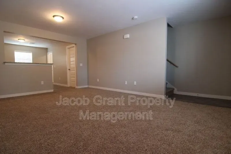 2 Bed 2 Bath Modern Contemporary Residence in Idaho Falls, ID - 3