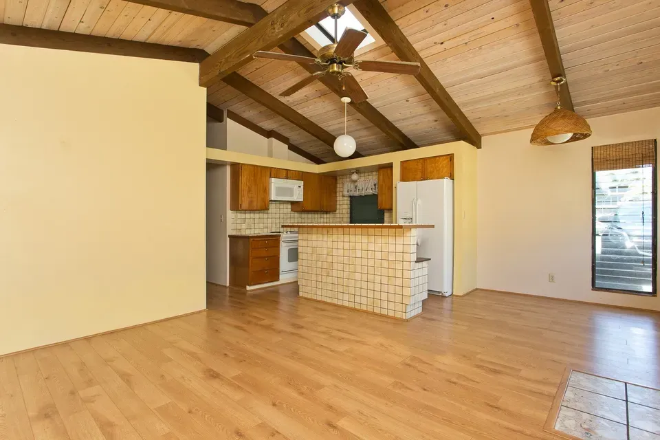 2 Bed 2 Bath Modern Contemporary Residence in Kailua, HI - 1