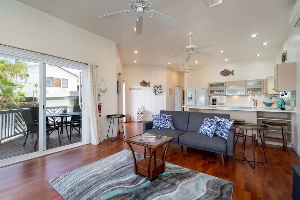 2 Bed 2 Bath Modern Contemporary Residence in Kailua, HI - 3