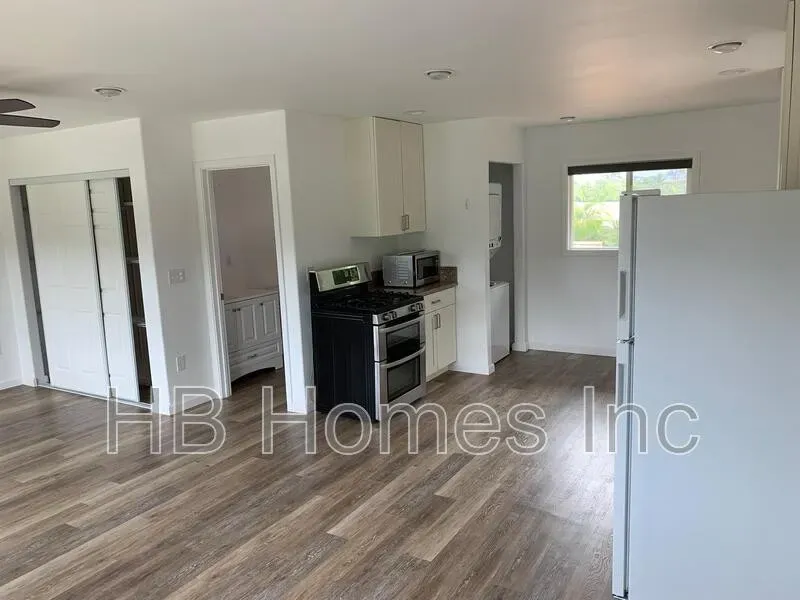 2 Bed 2 Bath Modern Contemporary Residence in Kailua, HI - 3