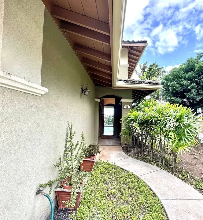 2 Bed 2 Bath Modern Contemporary Residence in Maui, HI - 2