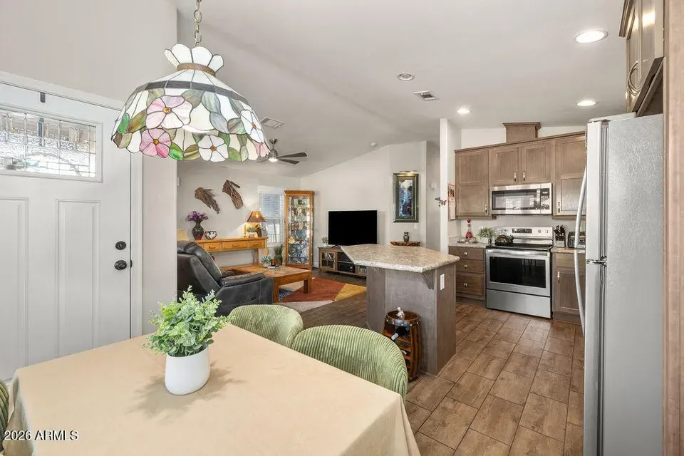 2 Bed 2 Bath Modern Contemporary Residence in Mesa, AZ - 5