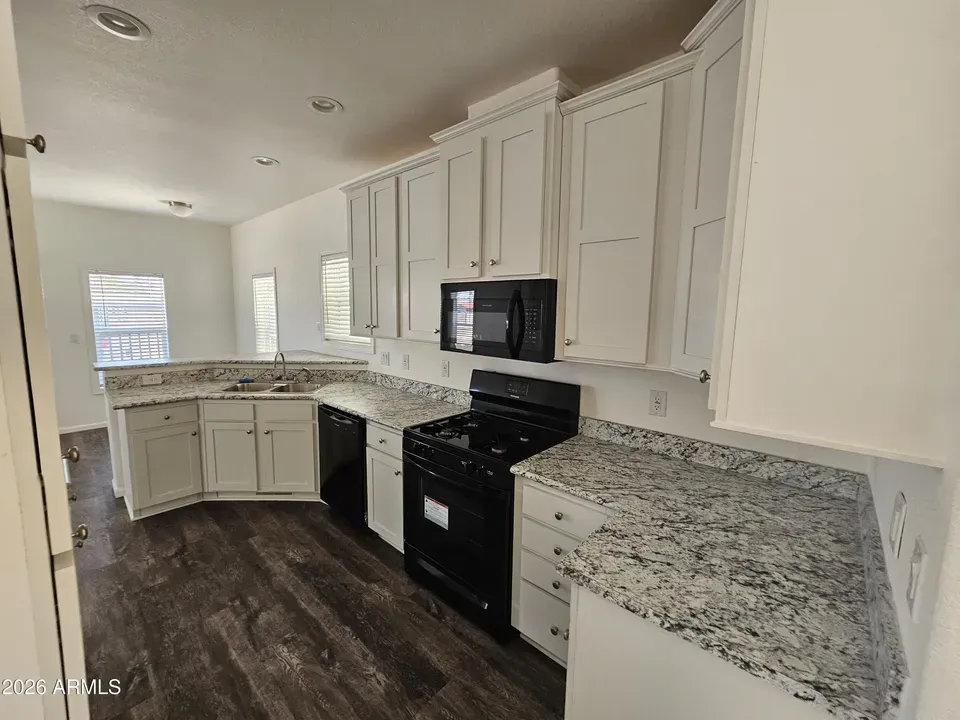 2 Bed 2 Bath Modern Contemporary Residence in Mesa, AZ - 2