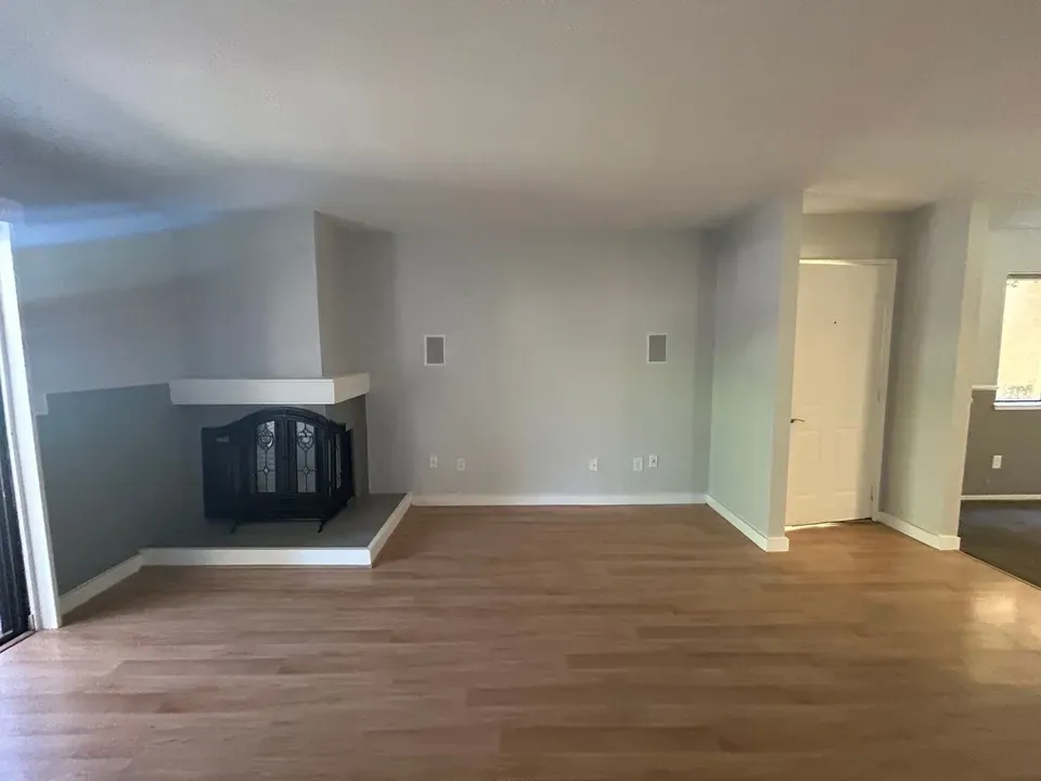 2 Bed 2 Bath Modern Contemporary Residence in Modesto, CA - 3