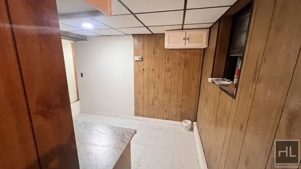 2 Bed 2 Bath Modern Contemporary Residence in New York, NY - 2