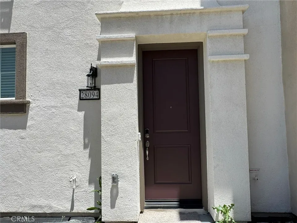 2 Bed 2 Bath Modern Contemporary Residence in Temecula, CA - 3