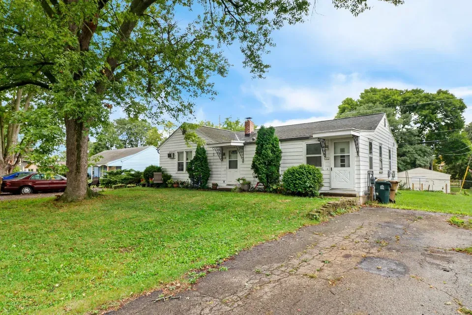 2 Bed 2 Bath Multi-Unit Residential Property in Madison, WI - 2