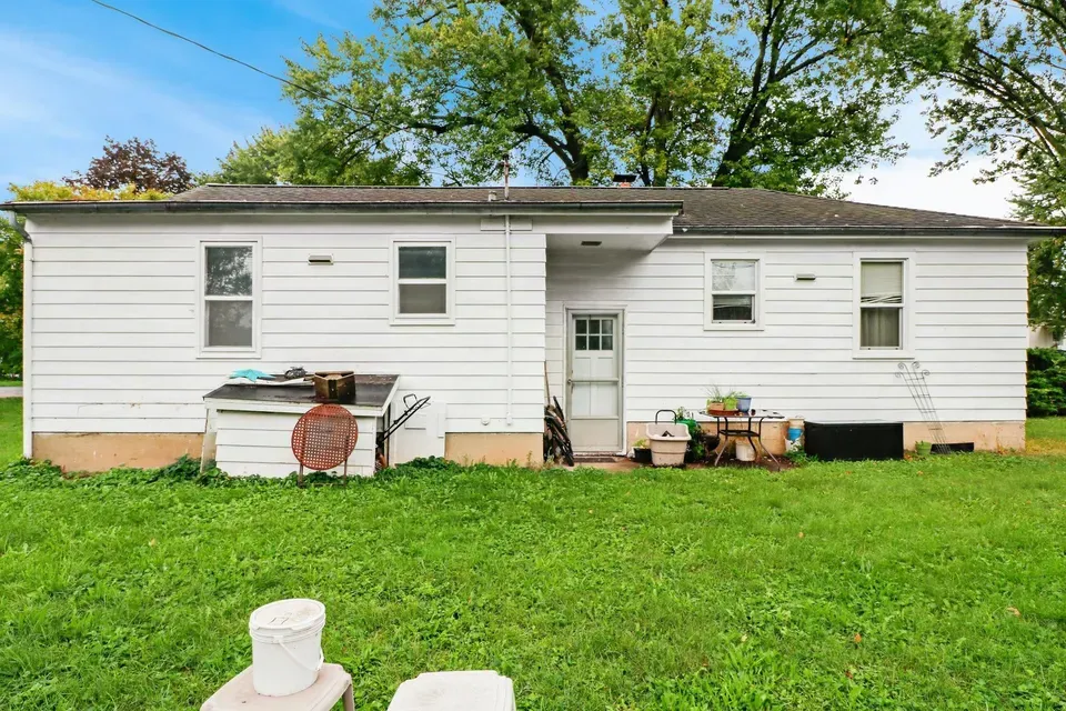 2 Bed 2 Bath Multi-Unit Residential Property in Madison, WI - 5