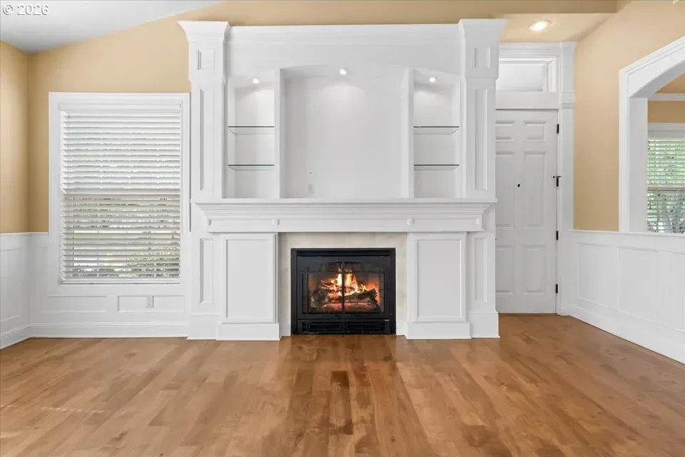 2 Bed 2 Bath Traditional Suburban Family Home in Hillsboro, OR - 4