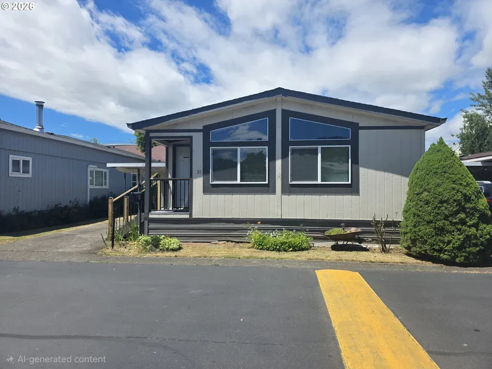 2 Bed 2 Bath Traditional Suburban Family Home in Hillsboro, OR - 1