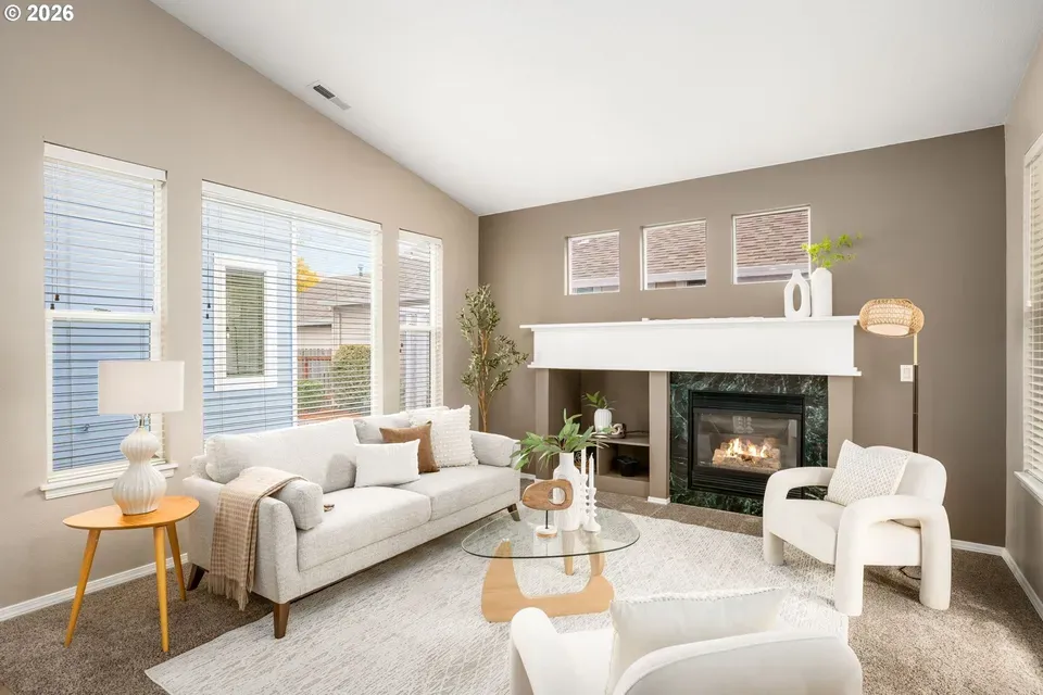 2 Bed 2 Bath Traditional Suburban Family Home in Hillsboro, OR - 5