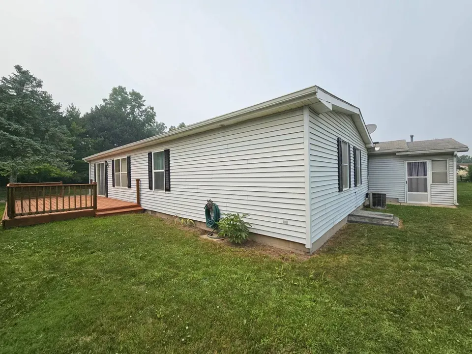 2 Bed 2 Bath Traditional Suburban Family Home in Lansing, MI - 4
