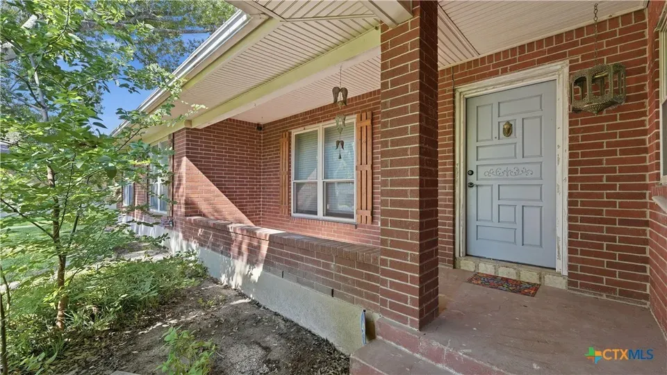 2 Bed 2 Bath Traditional Suburban Family Home in New Braunfels, TX - 5