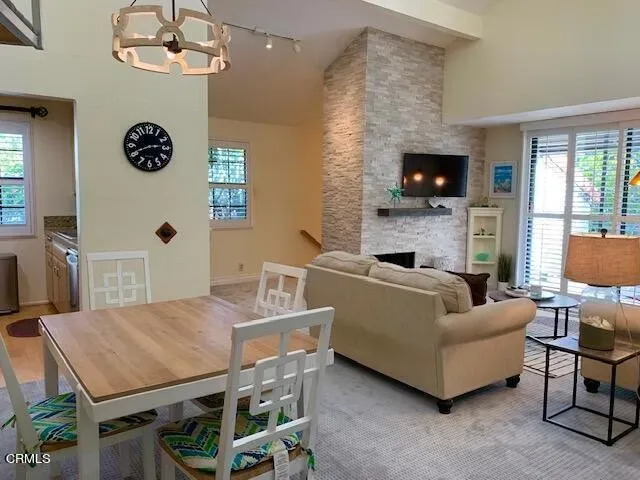 2 Bed 2 Bath Traditional Suburban Family Home in Oxnard, CA - 5