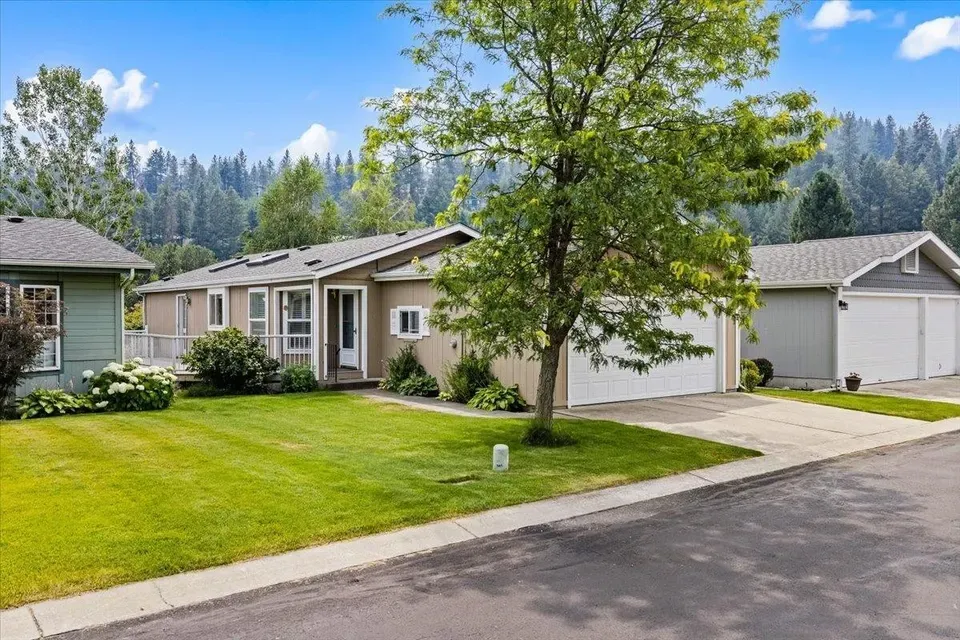 2 Bed 2 Bath Traditional Suburban Family Home in Spokane, WA - 1