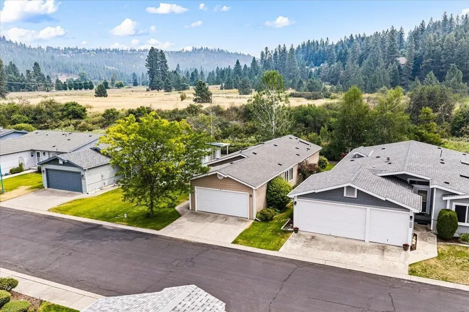 2 Bed 2 Bath Traditional Suburban Family Home in Spokane, WA - 4