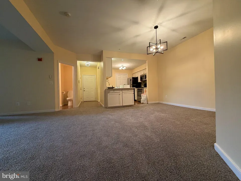 2 Bed 2 Bath Urban Residential Condo in Annapolis, MD - 4