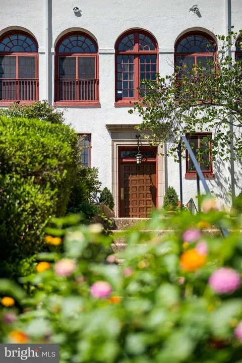 2 Bed 2 Bath Urban Residential Condo in Baltimore, MD