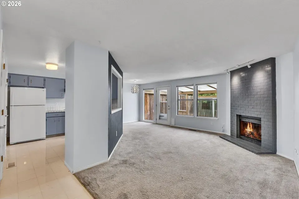 2 Bed 2 Bath Urban Residential Condo in Beaverton, OR - 3