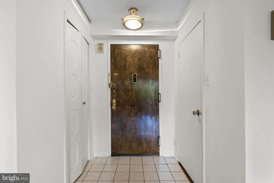 2 Bed 2 Bath Urban Residential Condo in Bethesda, MD - 3