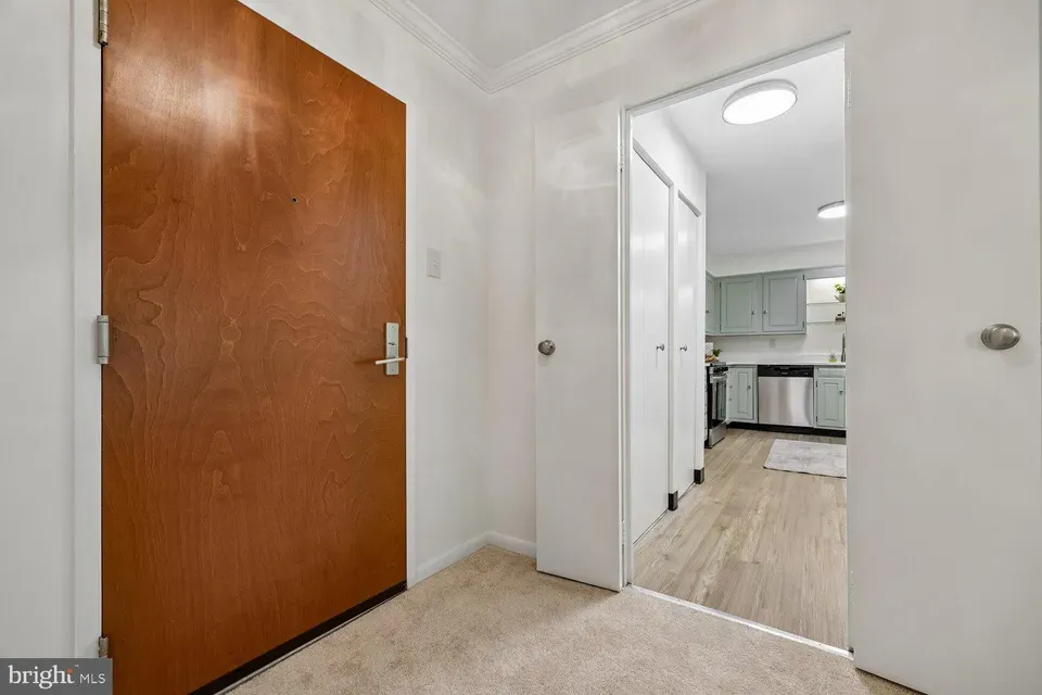 2 Bed 2 Bath Urban Residential Condo in Bethesda, MD - 3