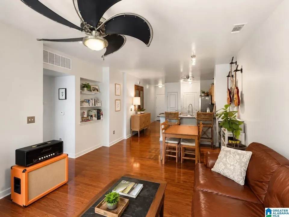 2 Bed 2 Bath Urban Residential Condo in Birmingham, AL - 2