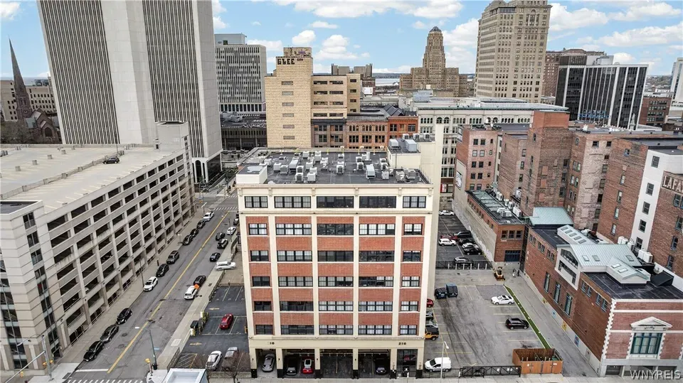 2 Bed 2 Bath Urban Residential Condo in Buffalo, NY - 4