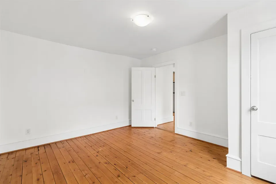 2 Bed 2 Bath Urban Residential Condo in Burlington, VT - 4